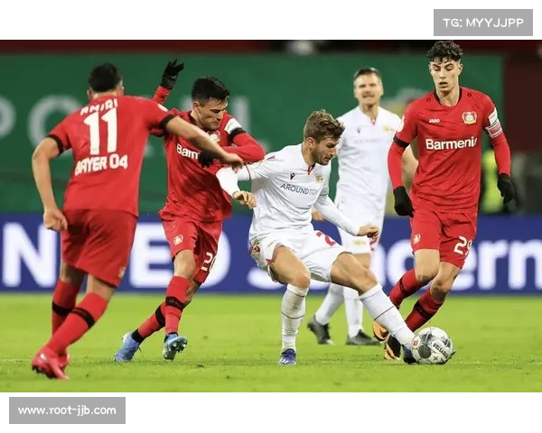 德甲中游球队差距缩小，霍芬海姆法兰克福异军突起