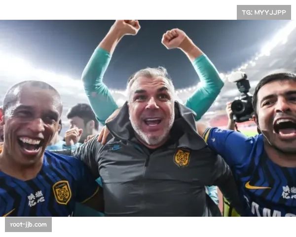 “孔帕尼专访：谈奥利亚斯组合，拒与罗贝里过早比较”