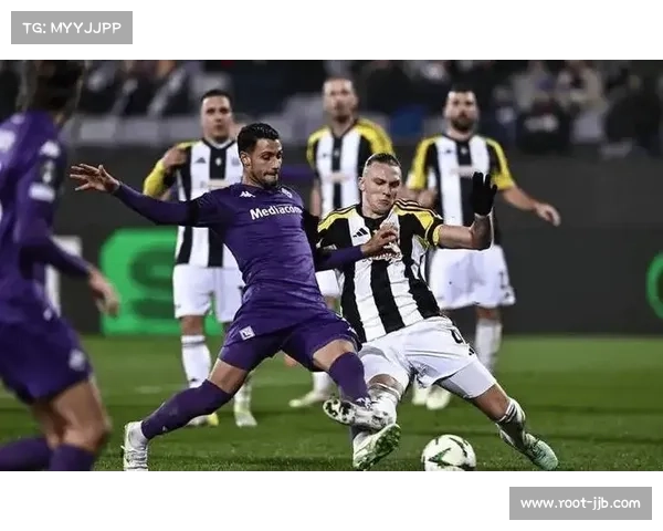 从降级区到客场爆冷胜利：佛罗伦萨保级之路的战术调整与球员心态转变过程